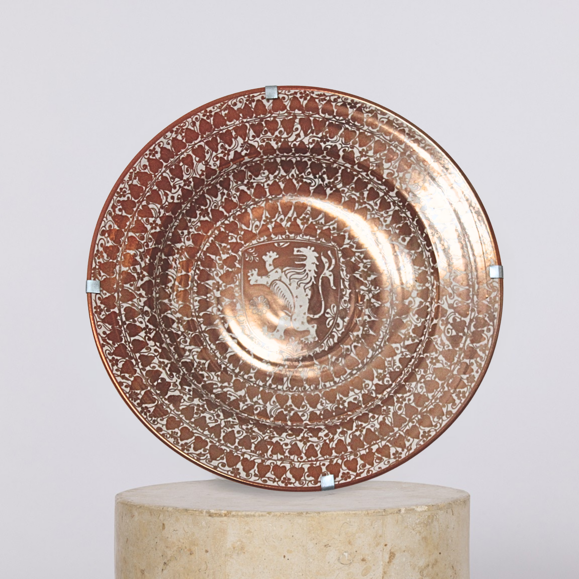 Plat décorative Force Silencieuse